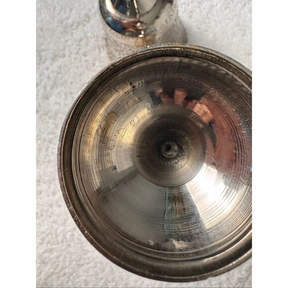 WORLD GIFT ZY INDIA Silver Plated Brass With Etched Design Set Of 2 Goblets - Picture 5 of 14